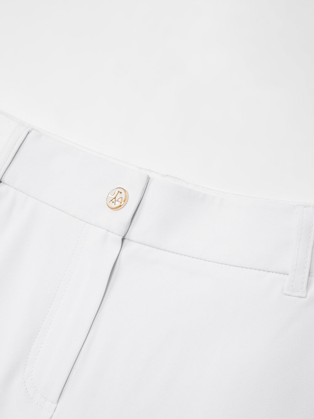 UTAA ゴールドTopazBootscutパンツ ホワイト : Women's