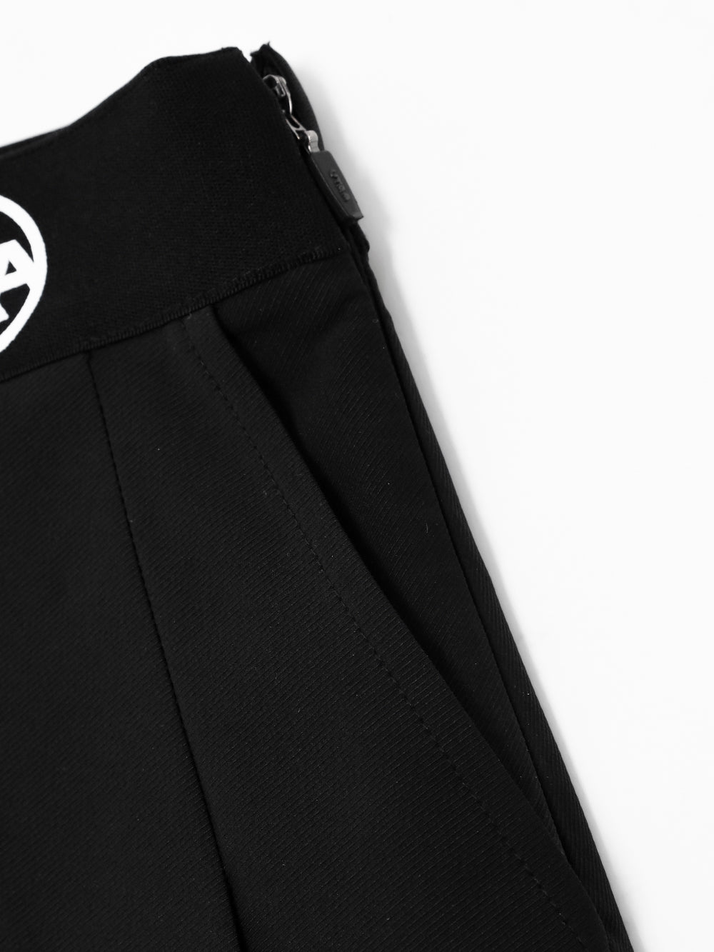 UTAA チャンピオンプリーツスカート ブラック : Women's