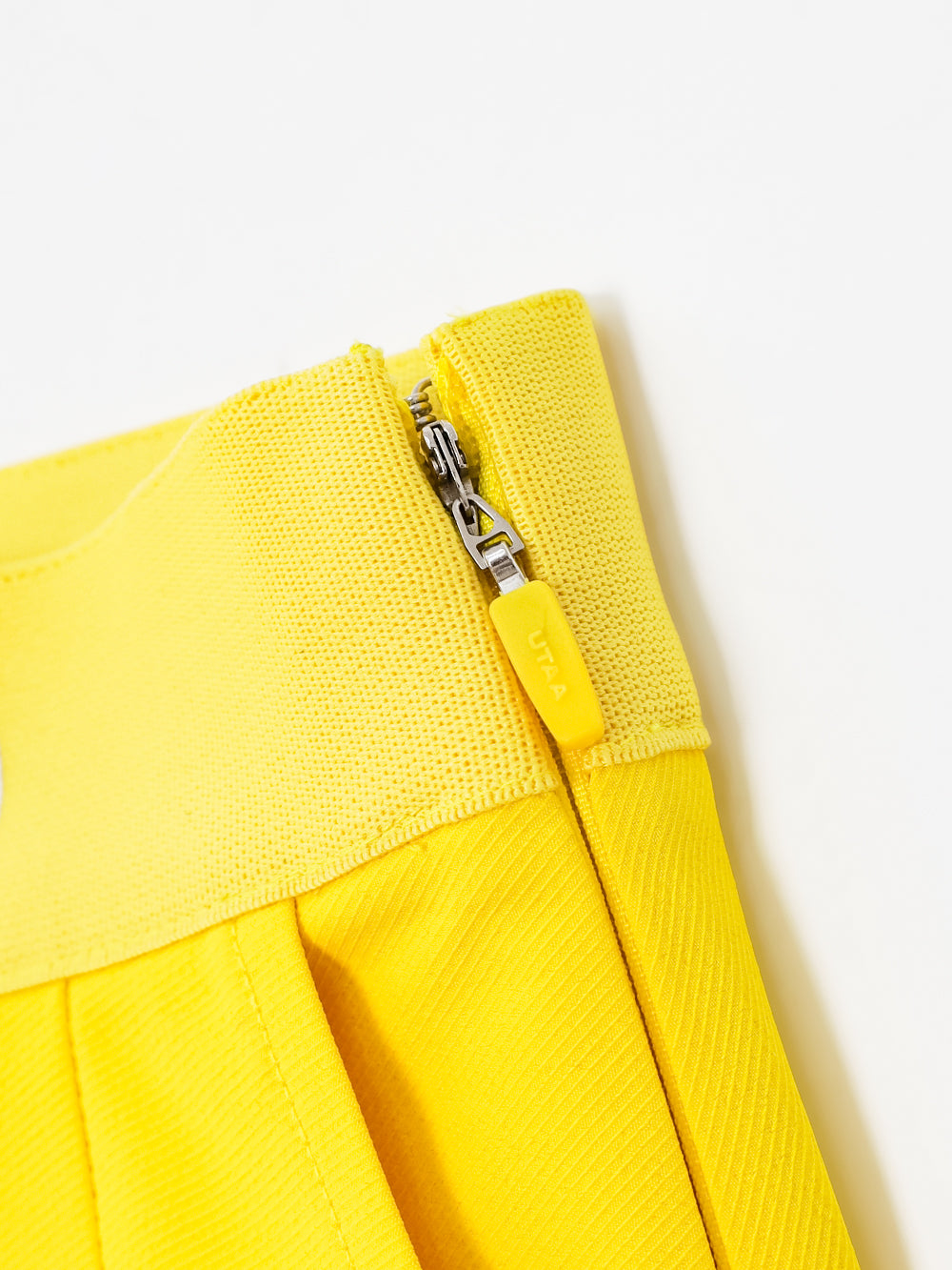 UTAA チャンピオンプリーツスカート イエロー : Women's