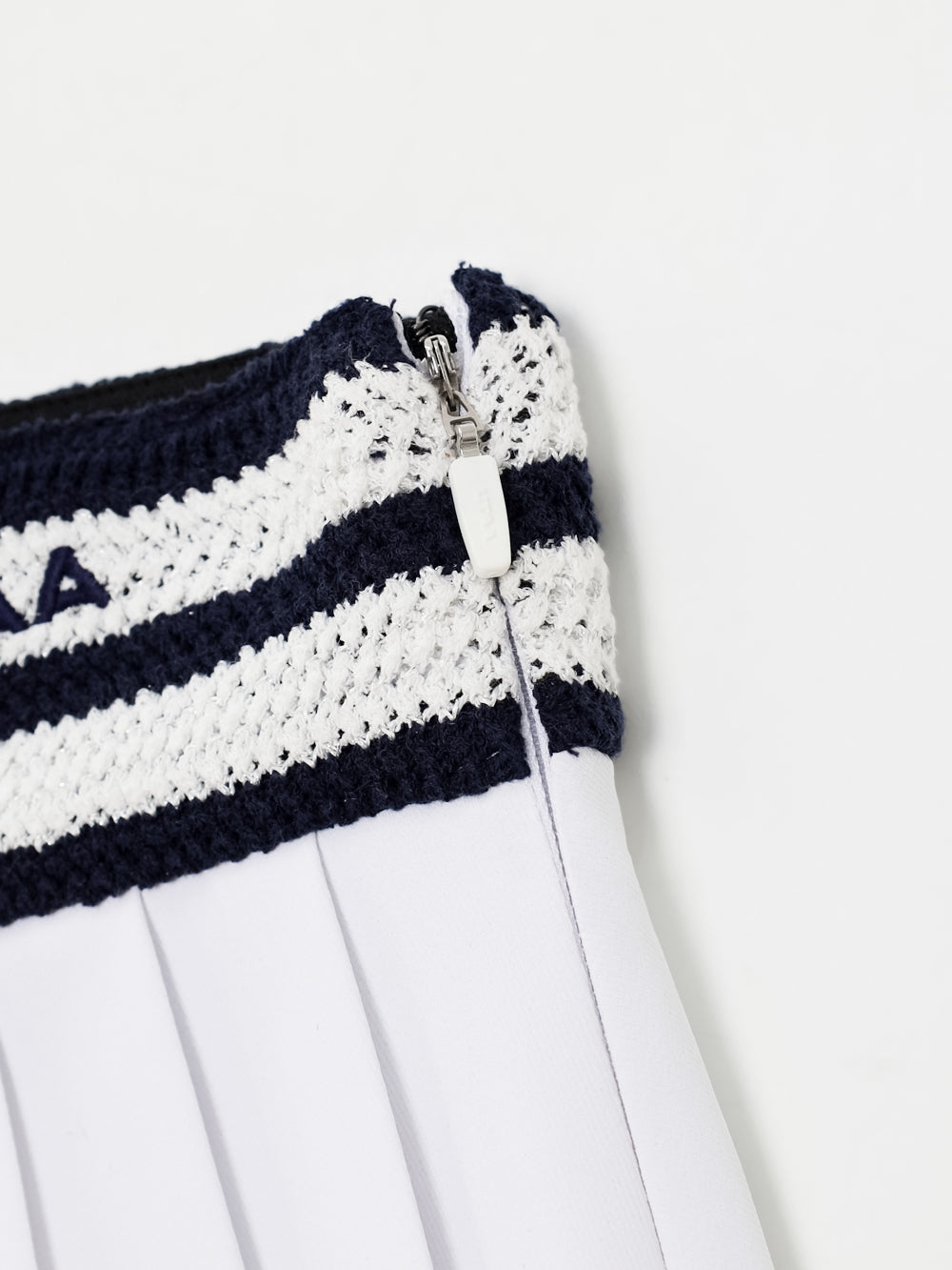 UTAA クロシェScalesプリーツスカート : Women's