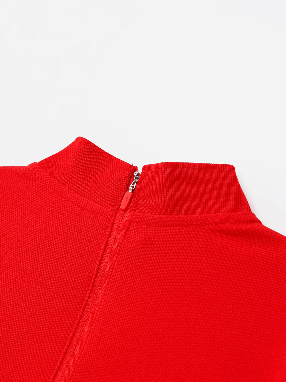 UTAA ChapletGraphicタートルネックティー レッド : Women's