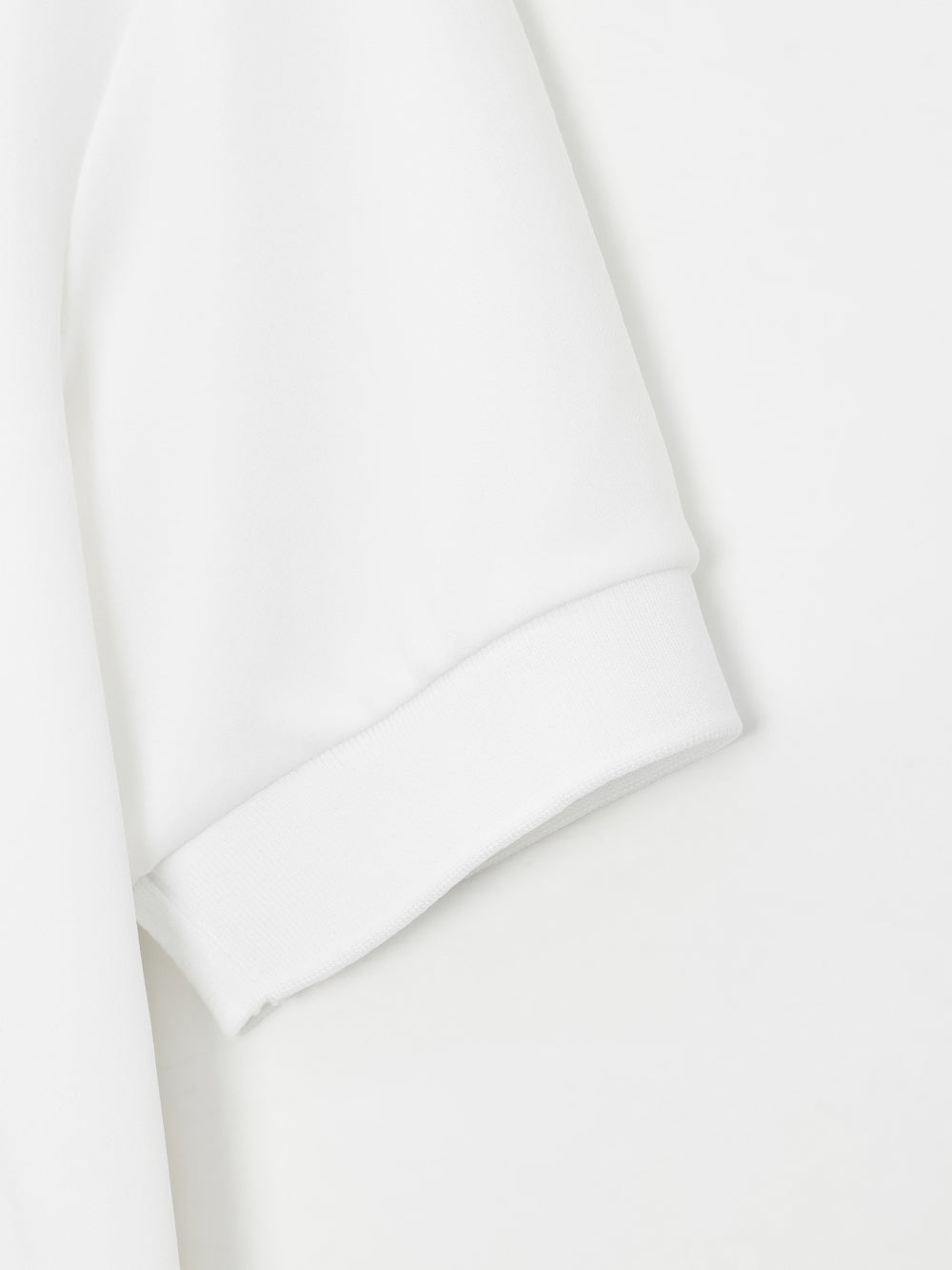 UTAA ChapletGraphicPKTシャツ ホワイト : Men's