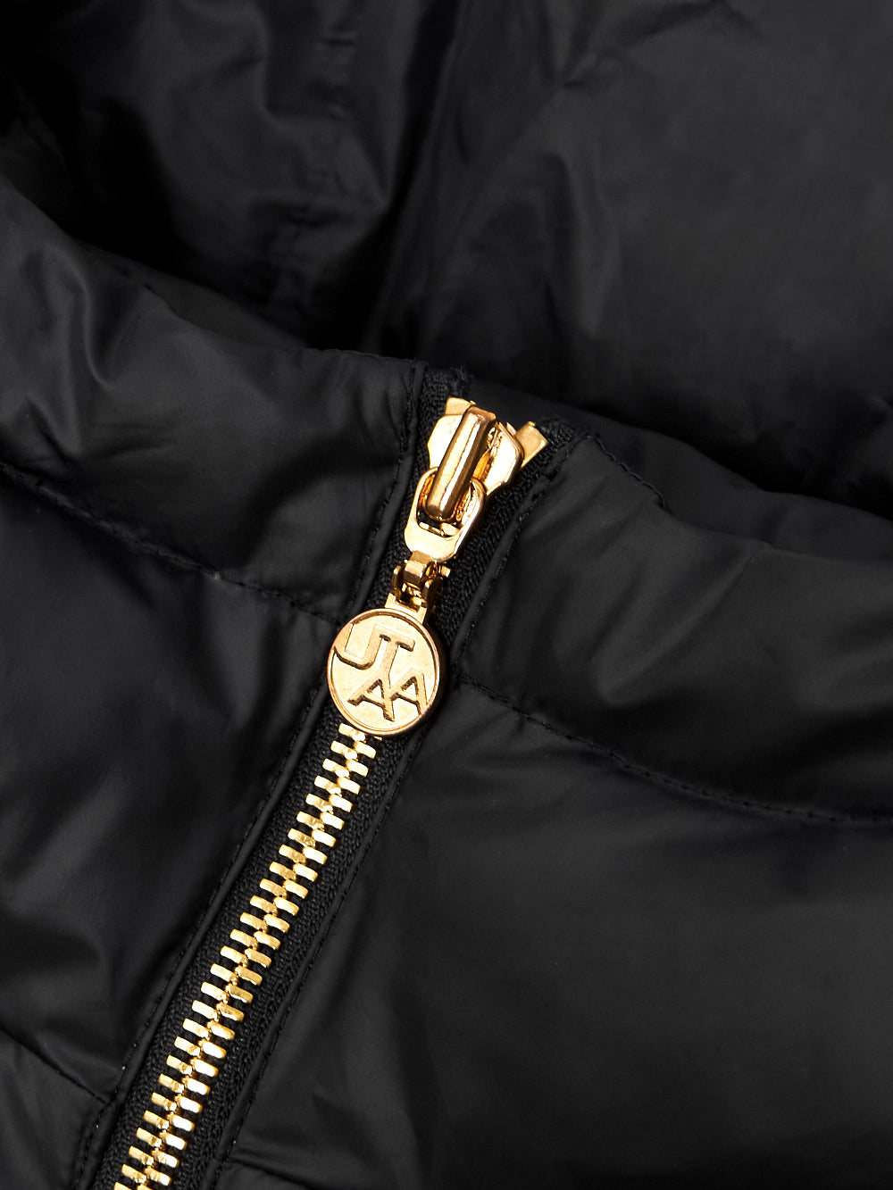 ロイヤルギルト トパーズ ハーフジップアップフードダウンジャンパー