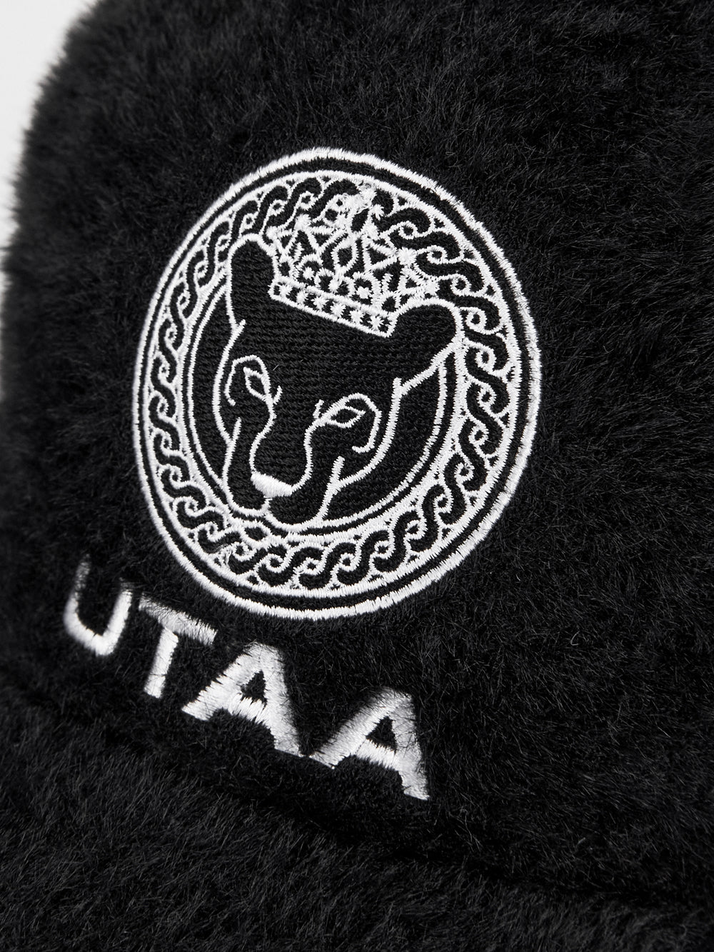 UTAA リングパンサーファーウィンターキャップ ブラック : Women's