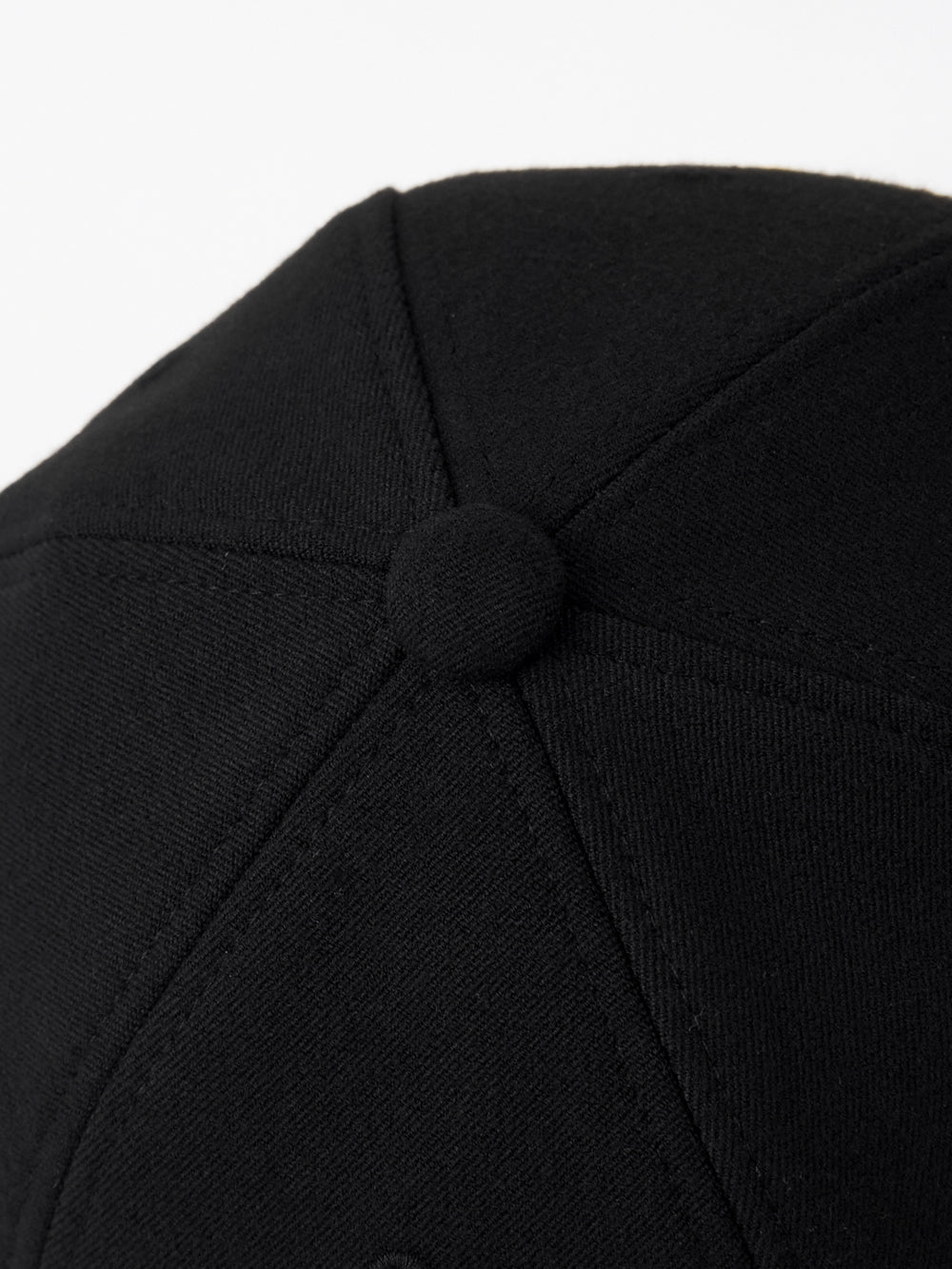 ドゥカート ルナ グランド ロゴ キャップ