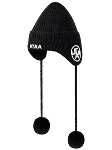 エンブレムイヤーフラップニットビーニー