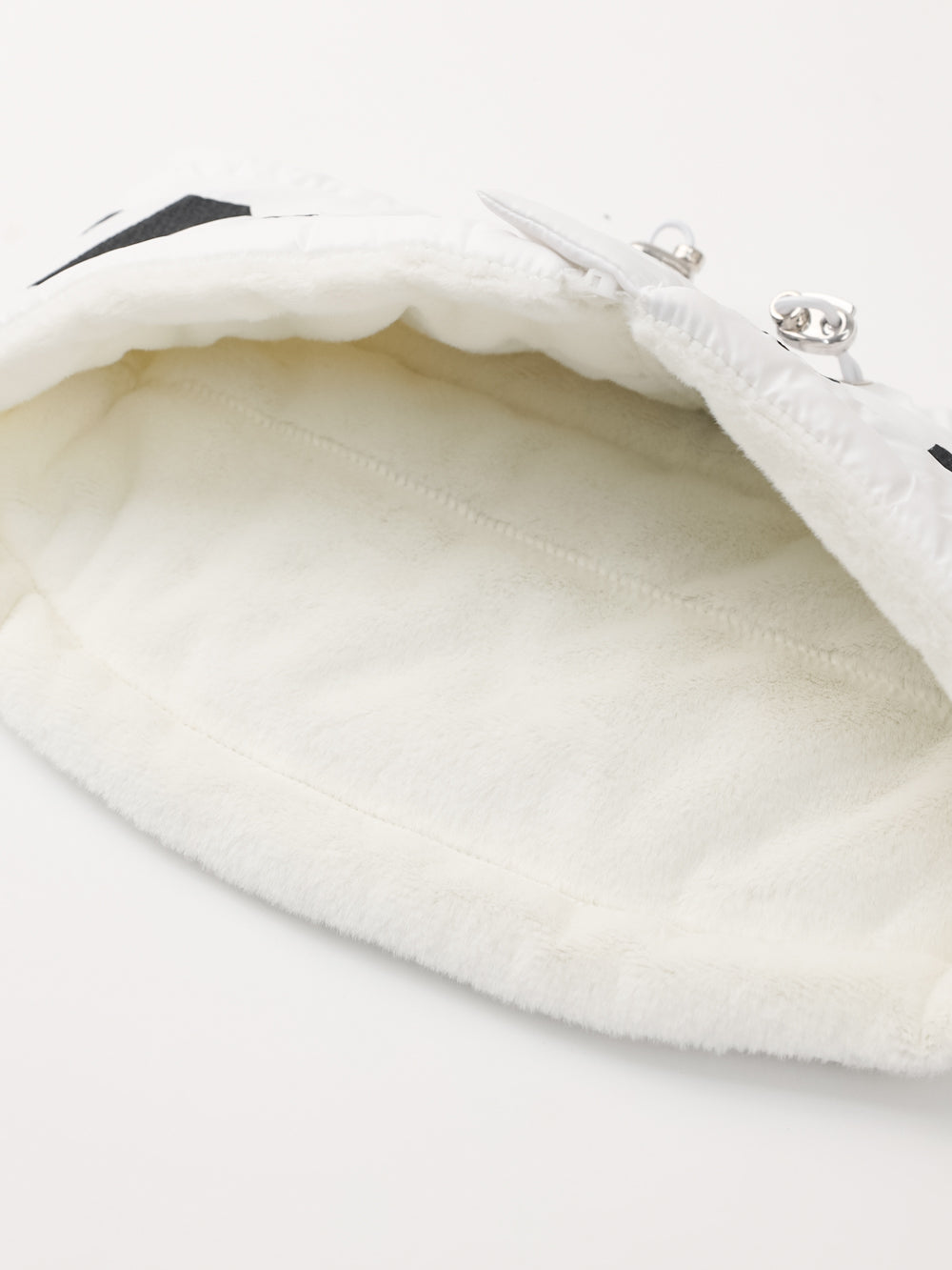 UTAA リングパンサーパディングネックWarmer ホワイト : Women's