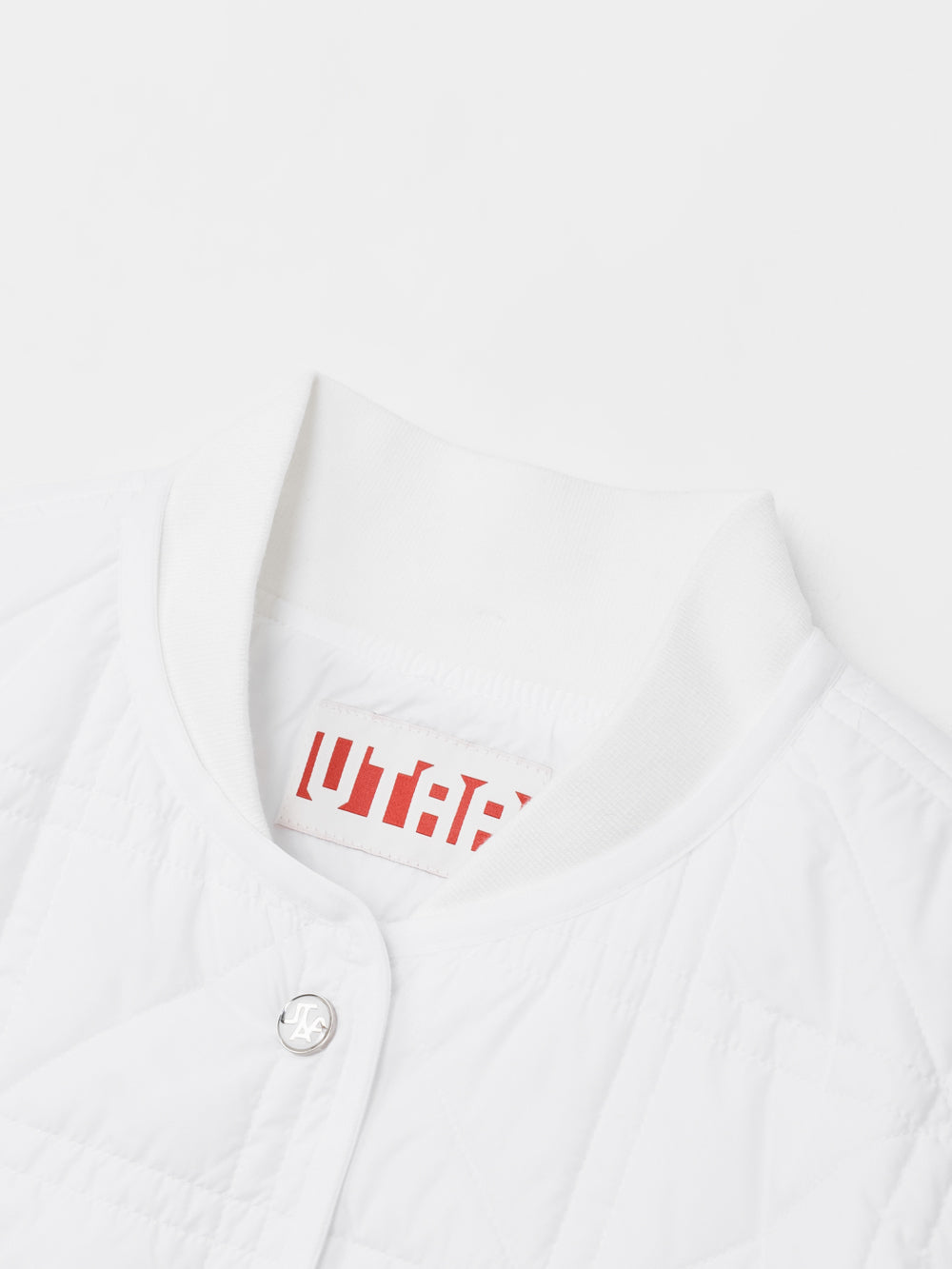 クロスキルティングエンブレムパディングジャンパー