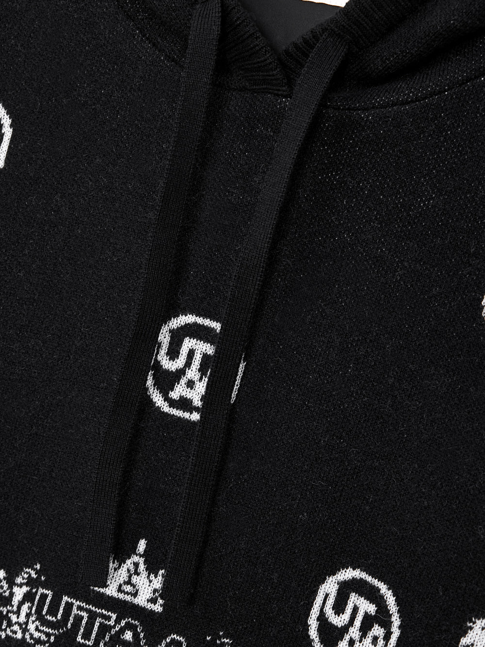 ダスク・ブラン・バロックニットフード