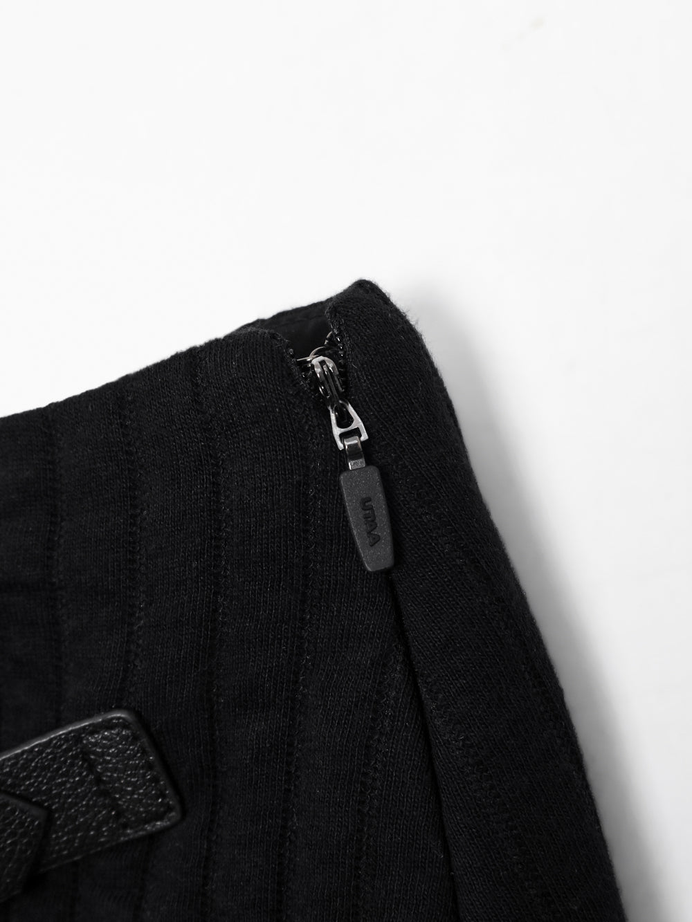 キルティングステッチ Hラインラップスカート