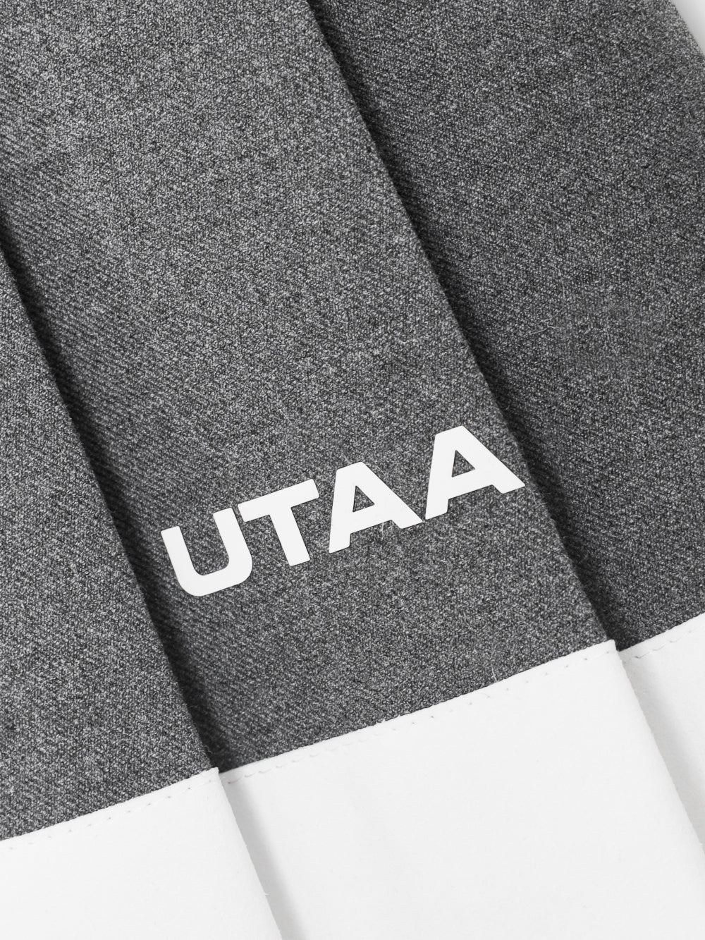 UTAA モノロゴ クラシックプリーツスカート