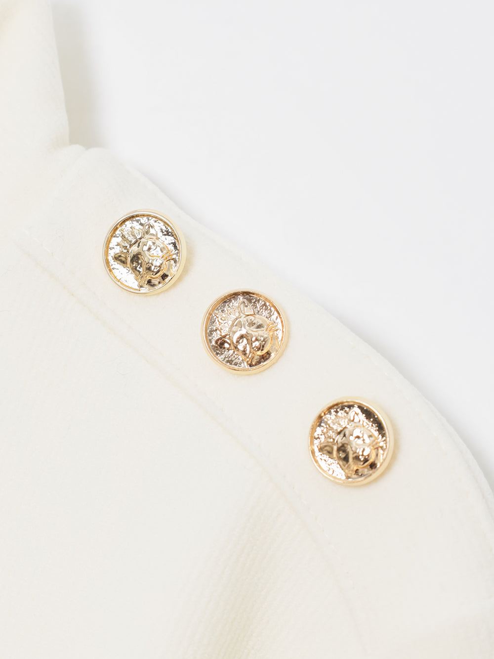 UTAA ドゥカート ルーナル ギルト シンボル タートルネック スリーブ : レディース