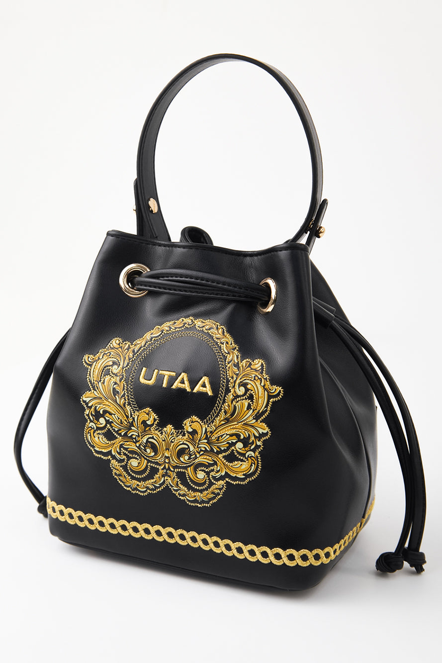 UTAA クレストゴールデンエンブレムバケットバッグ ブラック : Women's