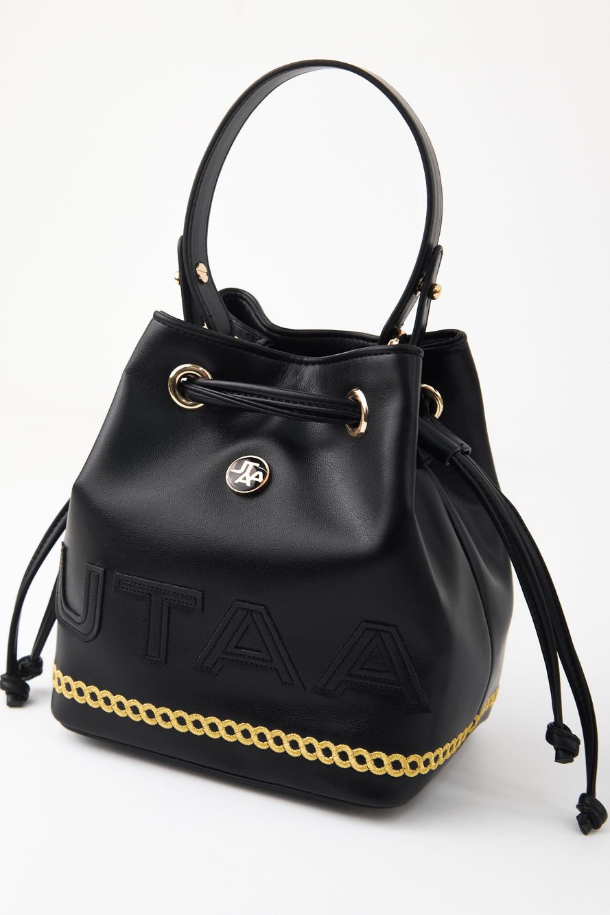 UTAA クレストゴールデンエンブレムバケットバッグ ブラック : Women's