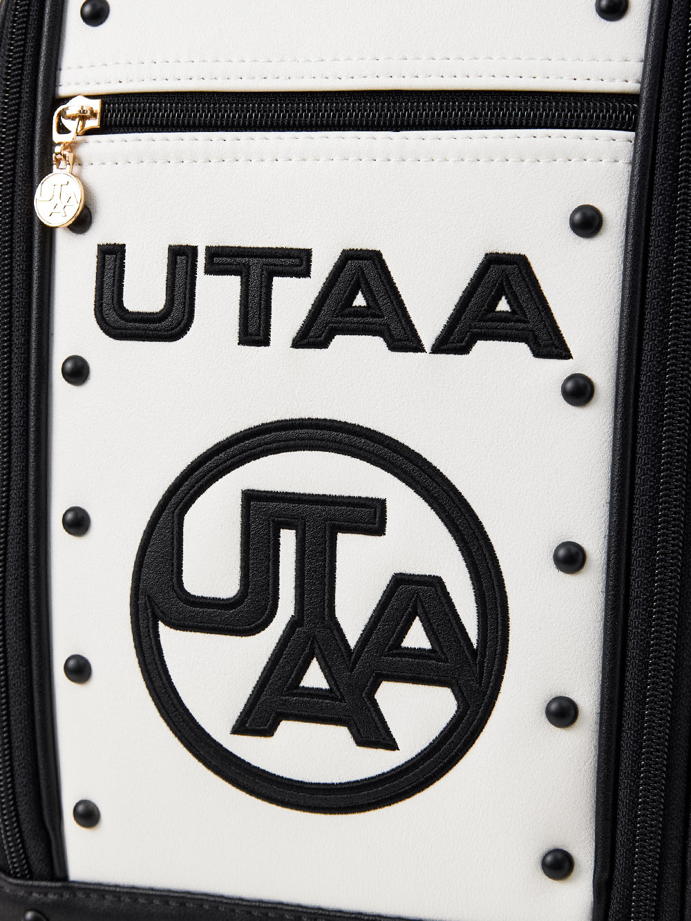UTAA エンブレムCubicカラースタッドシューズバッグ : Women's