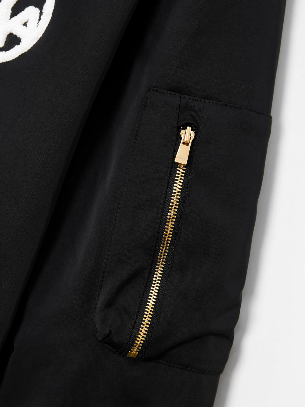 エアリー シンボル ギルト アウトポケット ダウン ジャンパー