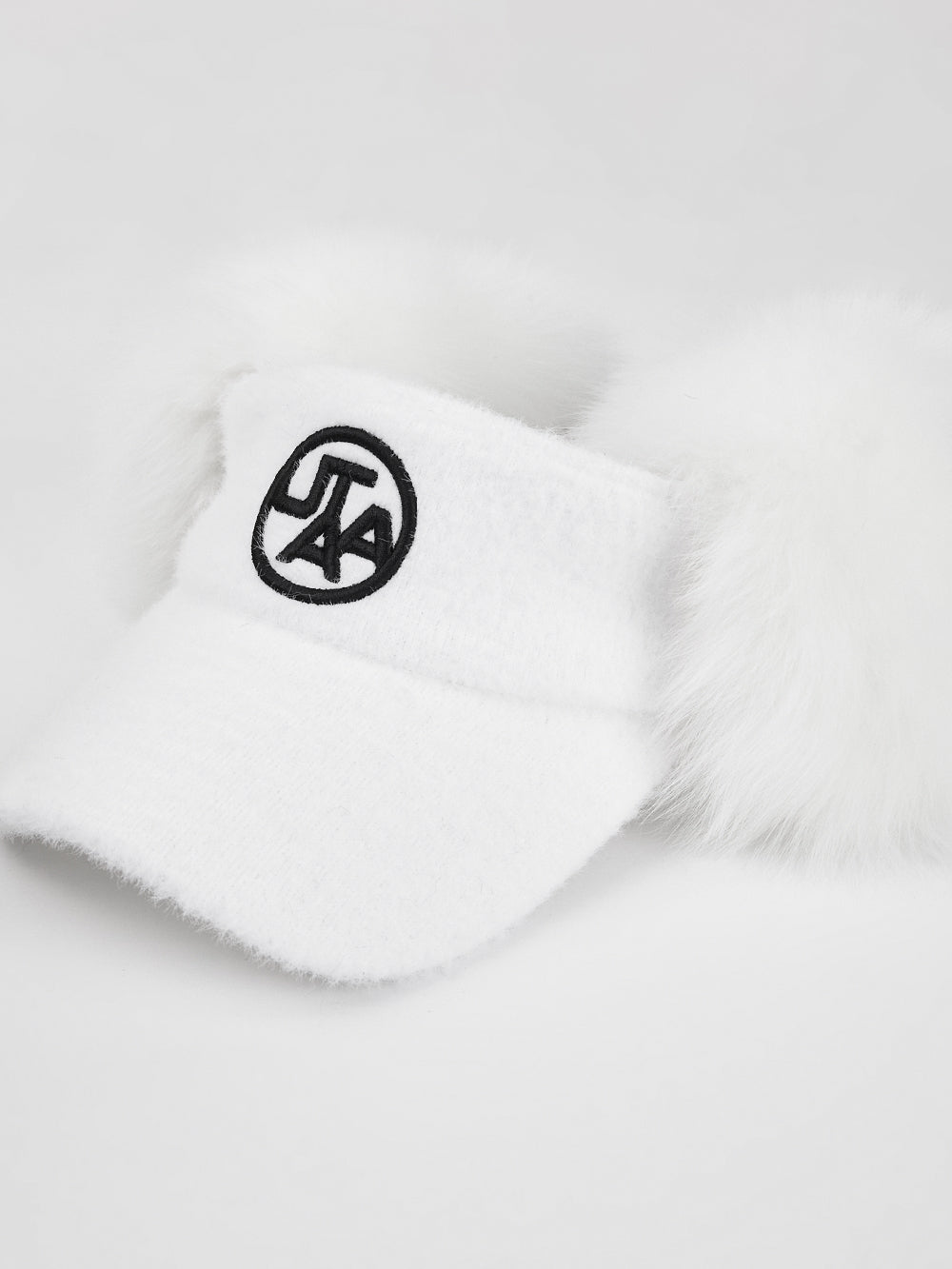 エンブレムフォックスファーリボンバイザー