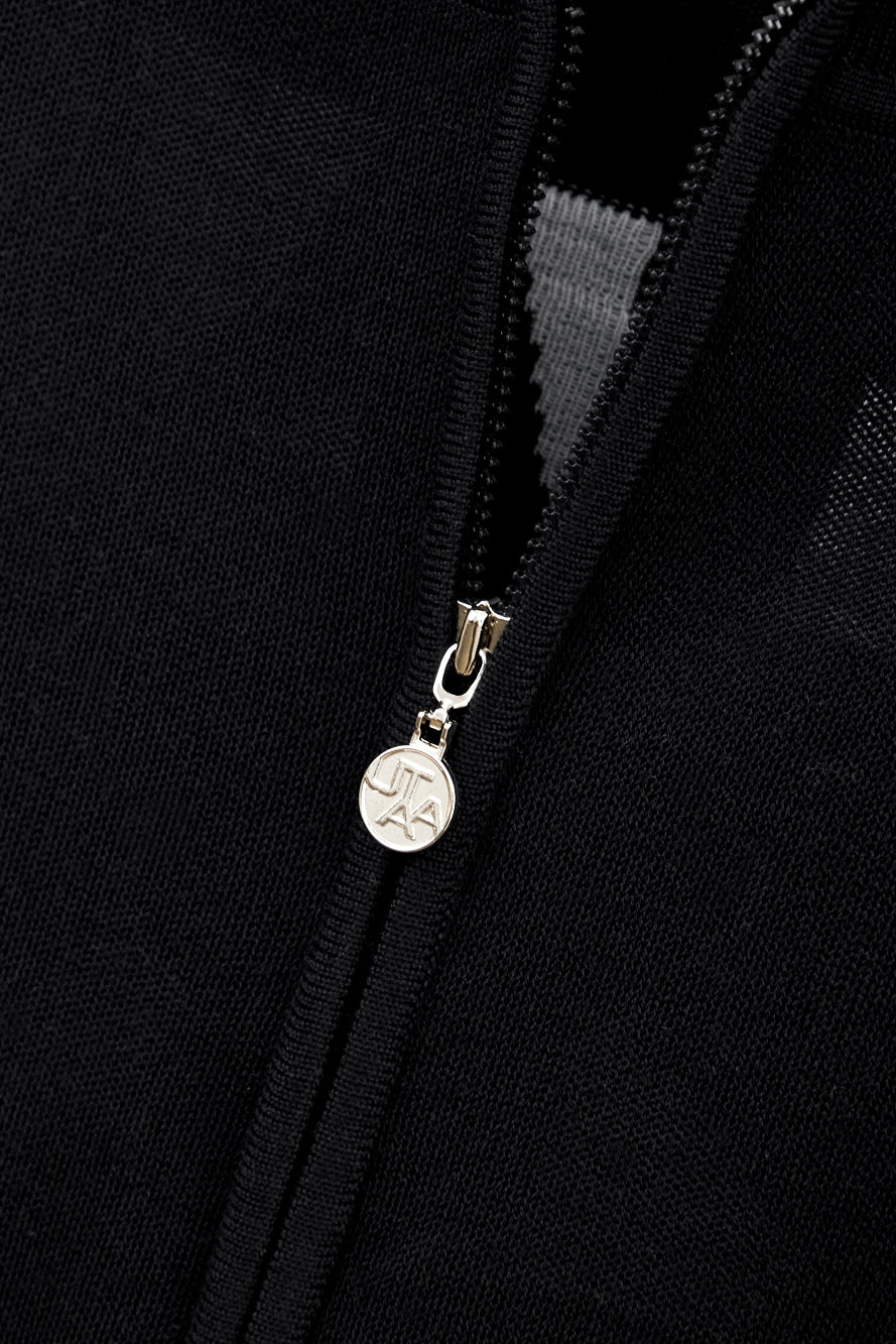 UTAA セーラーCollarWoolニットZip-upジャンパー ブラック : Women's