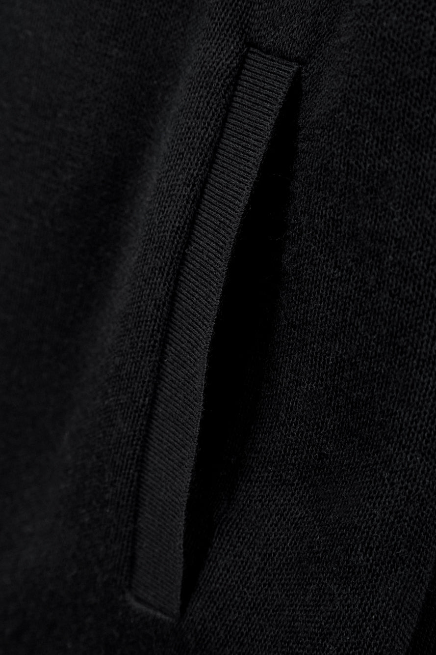 UTAA セーラーCollarWoolニットZip-upジャンパー ブラック : Women's