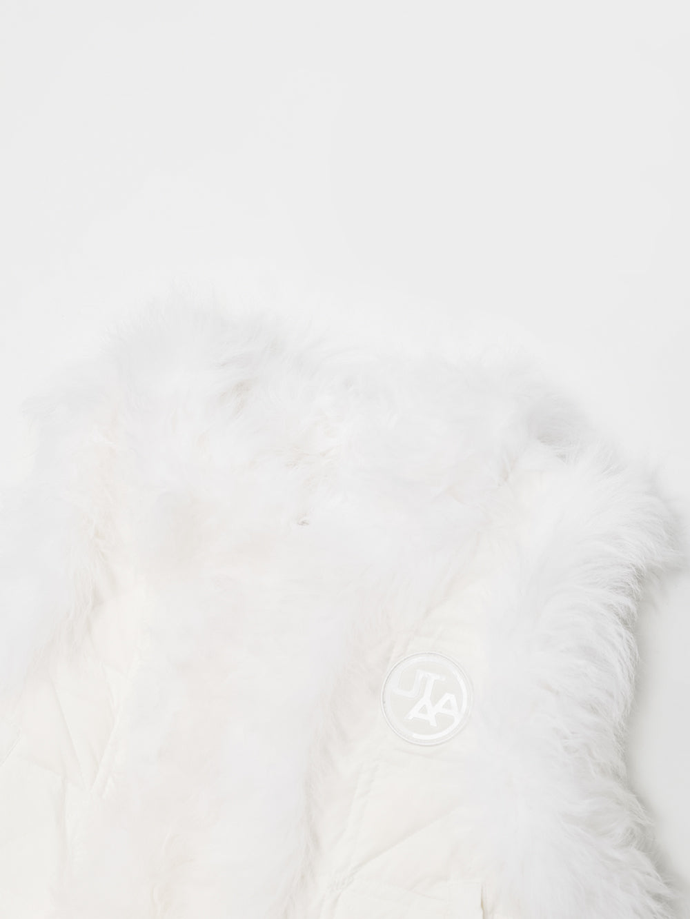 アングル キルト リバーシブル ファー ベスト