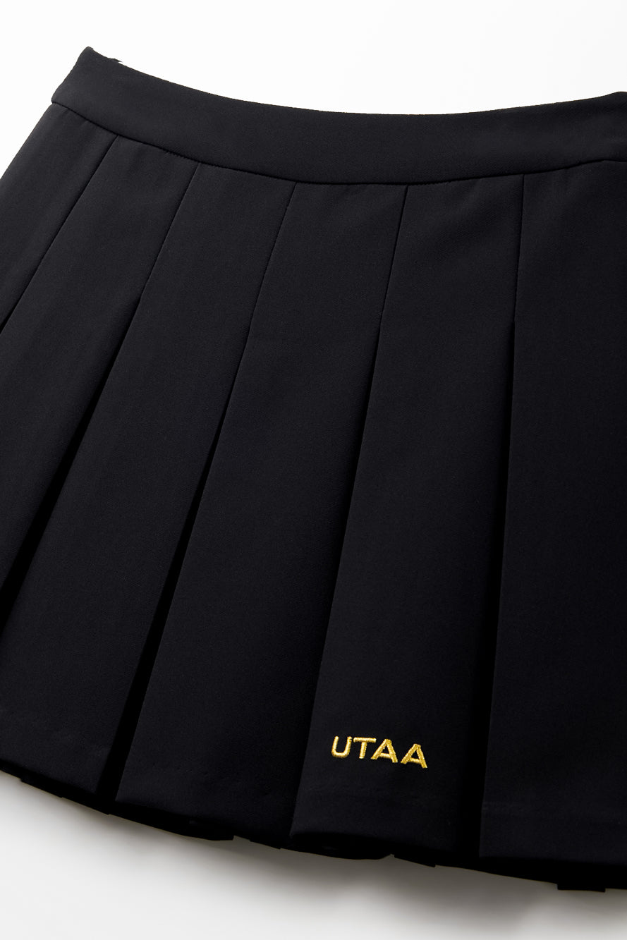 UTAA クレストゴールデンエンブレムポケットプリーツスカート ブラック : Women's