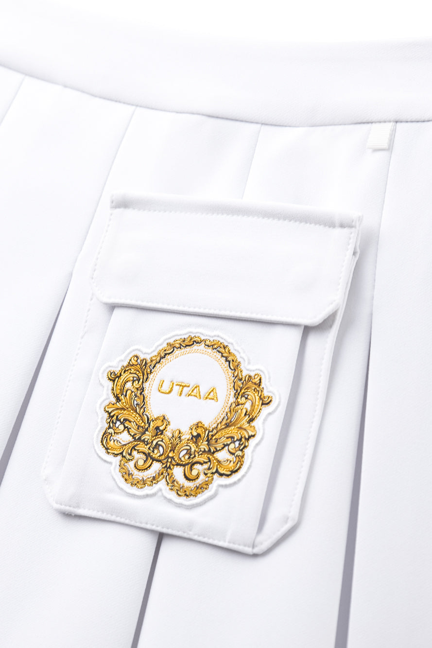 UTAA クレストゴールデンエンブレムポケットプリーツスカート ホワイト : Women's