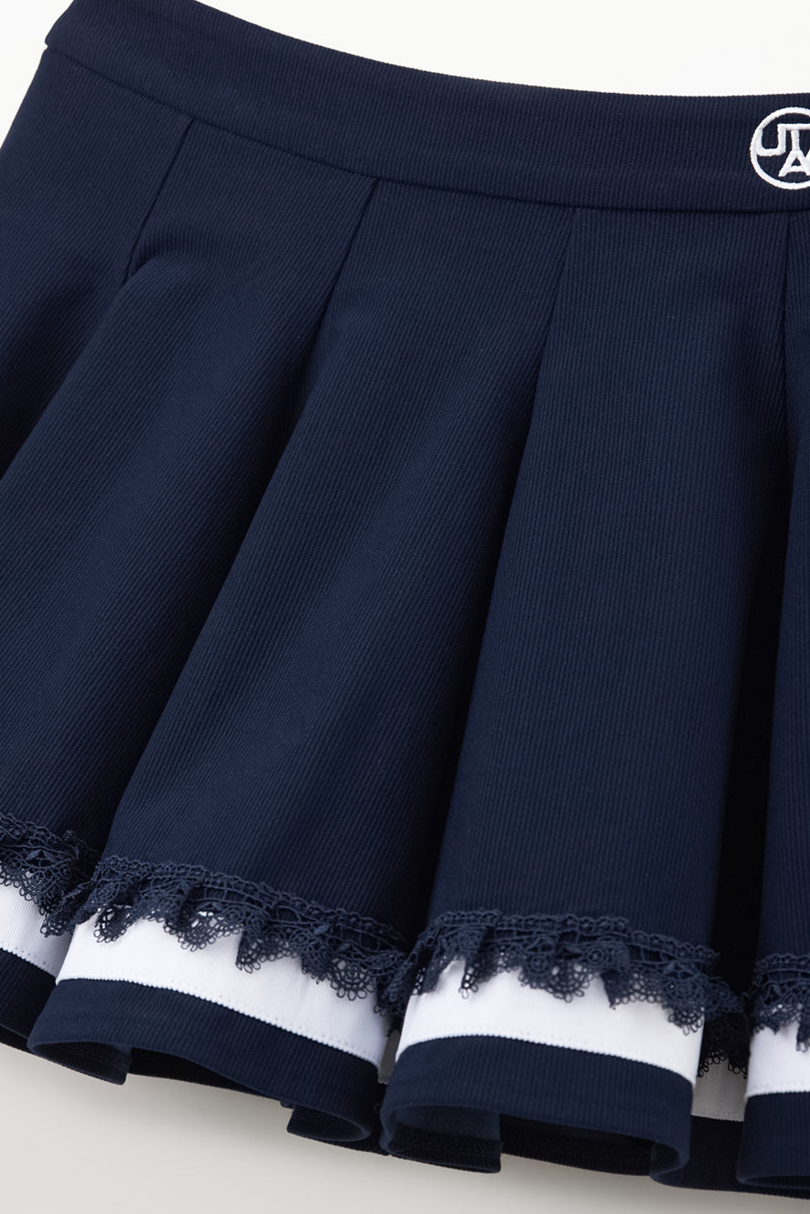 UTAA ノートルフローラルレースフレアスカート ネイビー : Women's