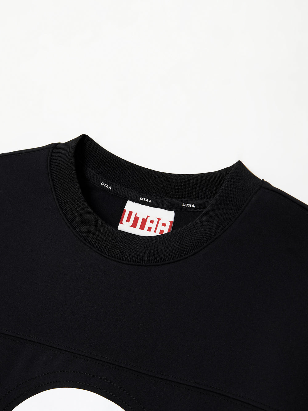 UTAA ポーラーシンボルセクションMTM ブラック : Women's