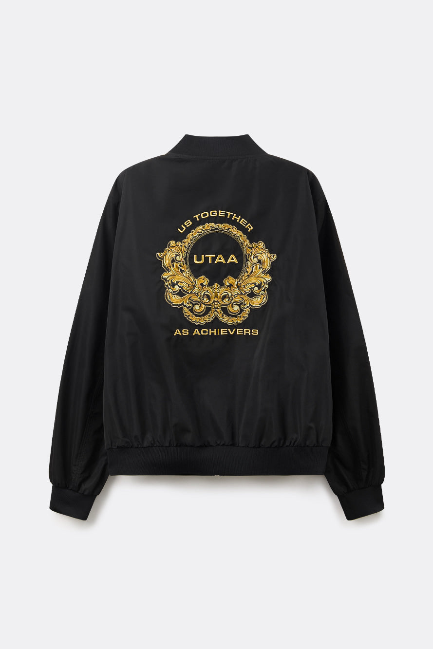 UTAA クレストゴールデンエンブレムウインドブレーカージャンパー ブラック：メンズ