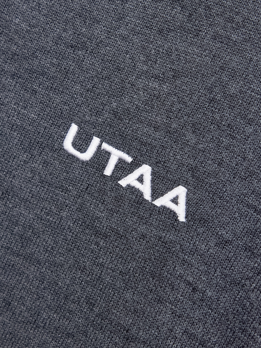 UTAA エッセンシャルシルクブレンディングカラーニットプルオーバー メランジグレー：レディース