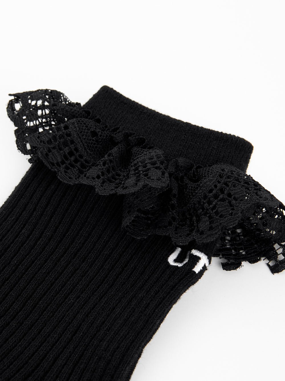 UTAA パンチングレースロゴソックス ブラック : Women's