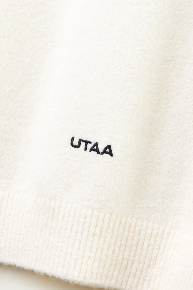 UTAA ジャンボエンブレムウールブレンデッドニットプルオーバー アイボリー：メンズ